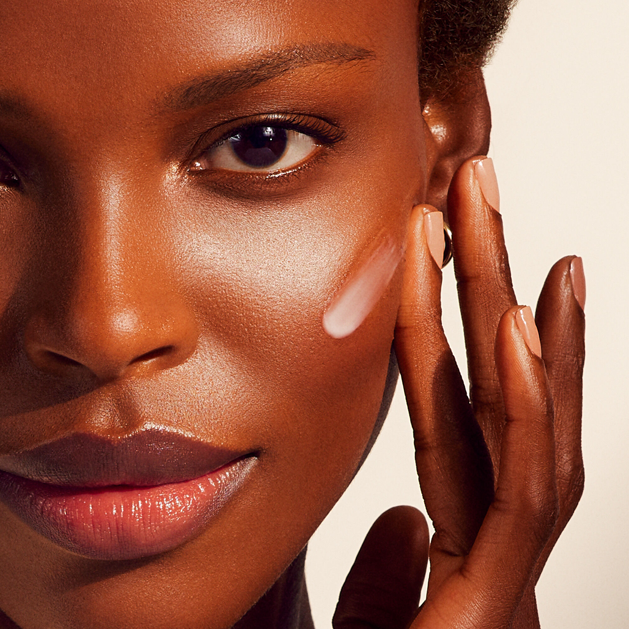UV Protective Cream SPF 50+ | Clé de Peau Beauté
