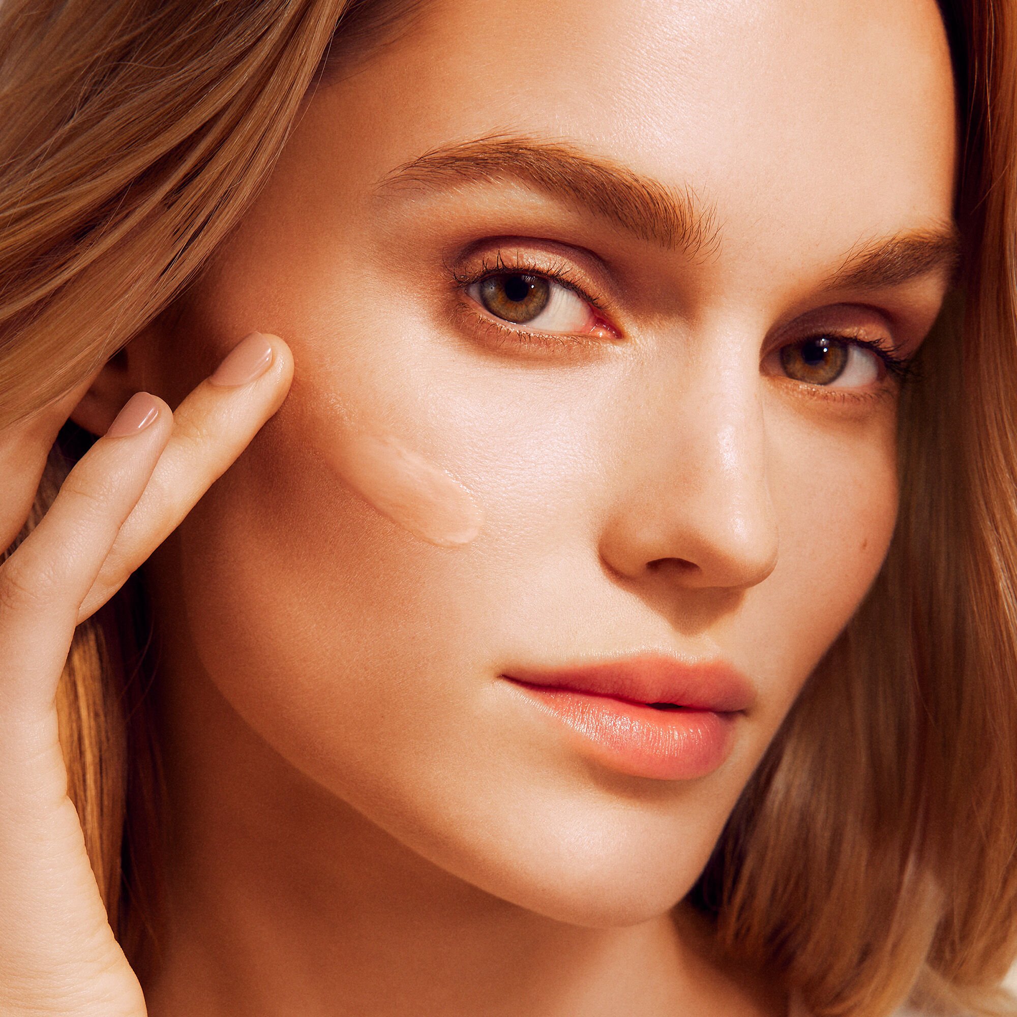 UV Protective Cream SPF 50+ | Clé de Peau Beauté