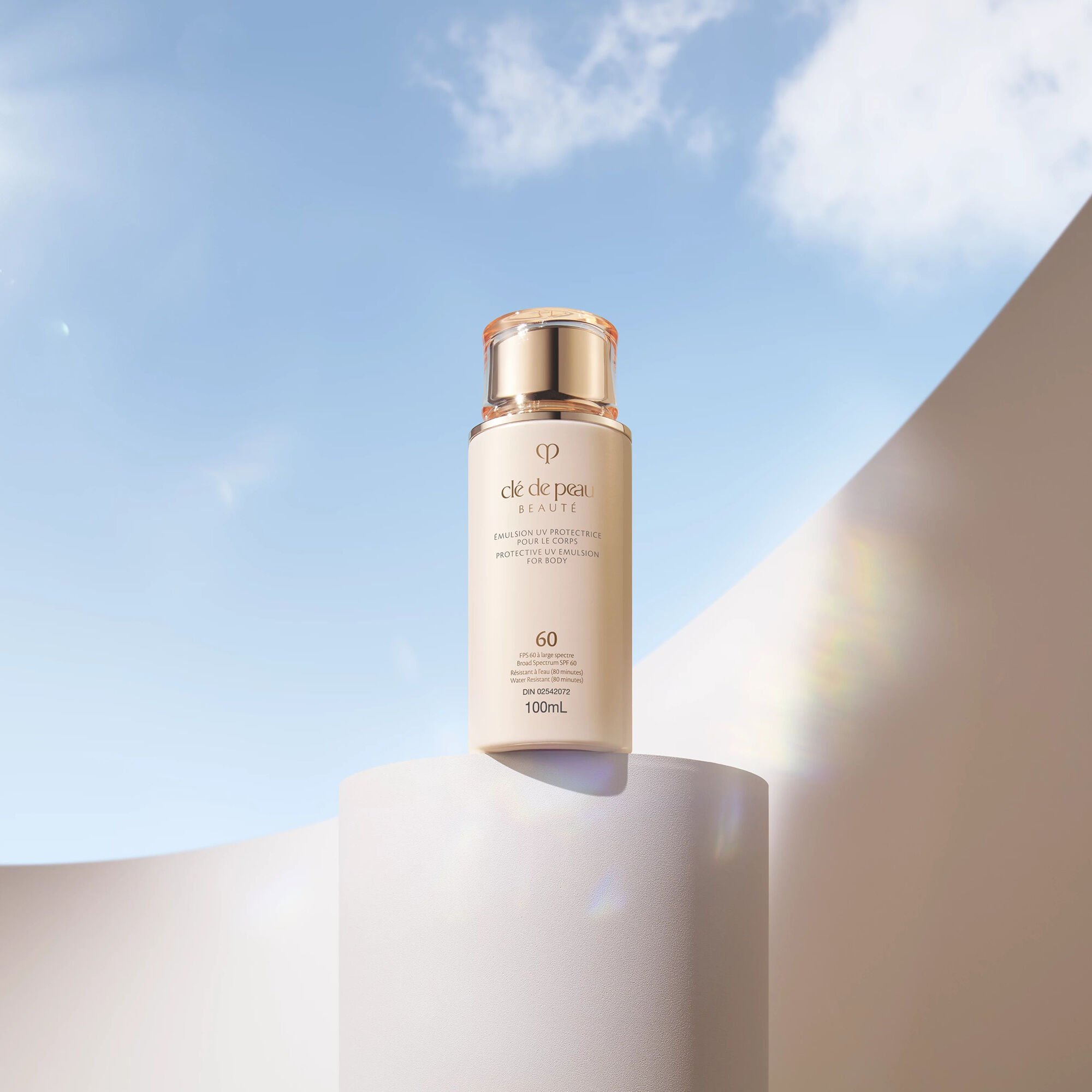 clé de peau UV Protective Emulsion 100ml UV Protective Body Emulsion SPF 60 – Cos Bar