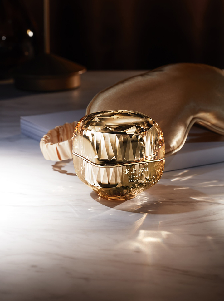 Cle De Peau Instagram Photo 3 sur 3