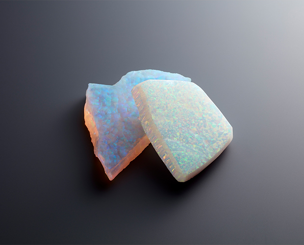 Poudre d'opale précieuse